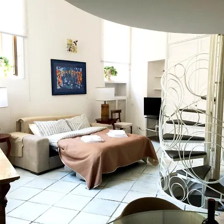 דירה Comfortable In The Heart Of Rome, 65m², View